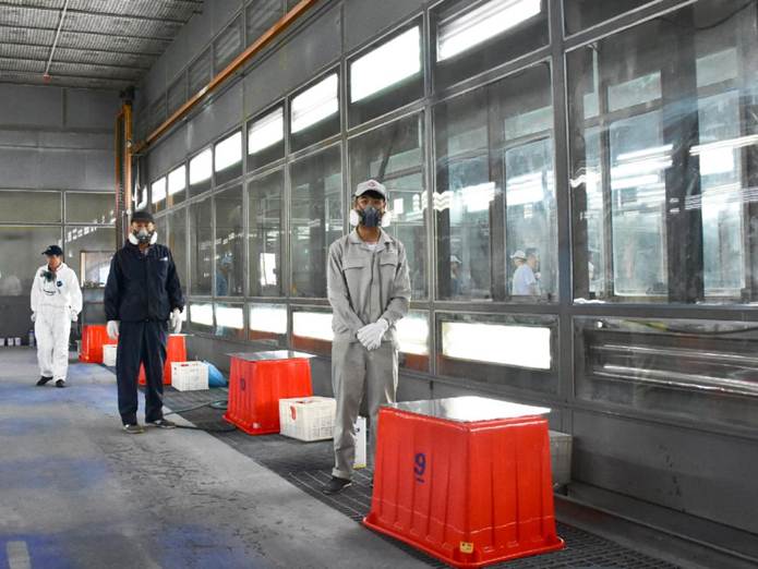 1542866240593328.jpg 说明: 比赛前的周聪