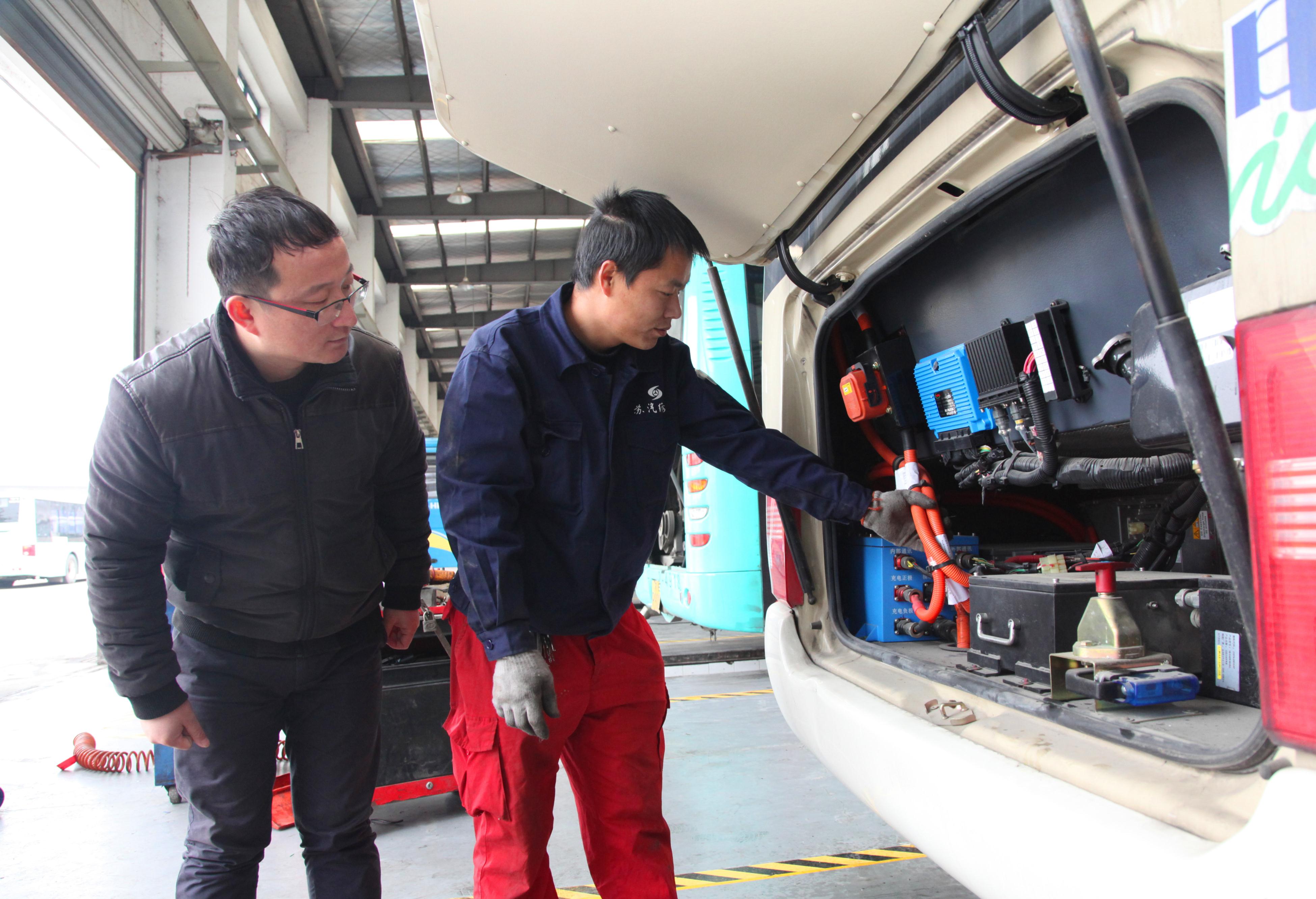 1485406773119421.jpg 海格客车春运2.jpg